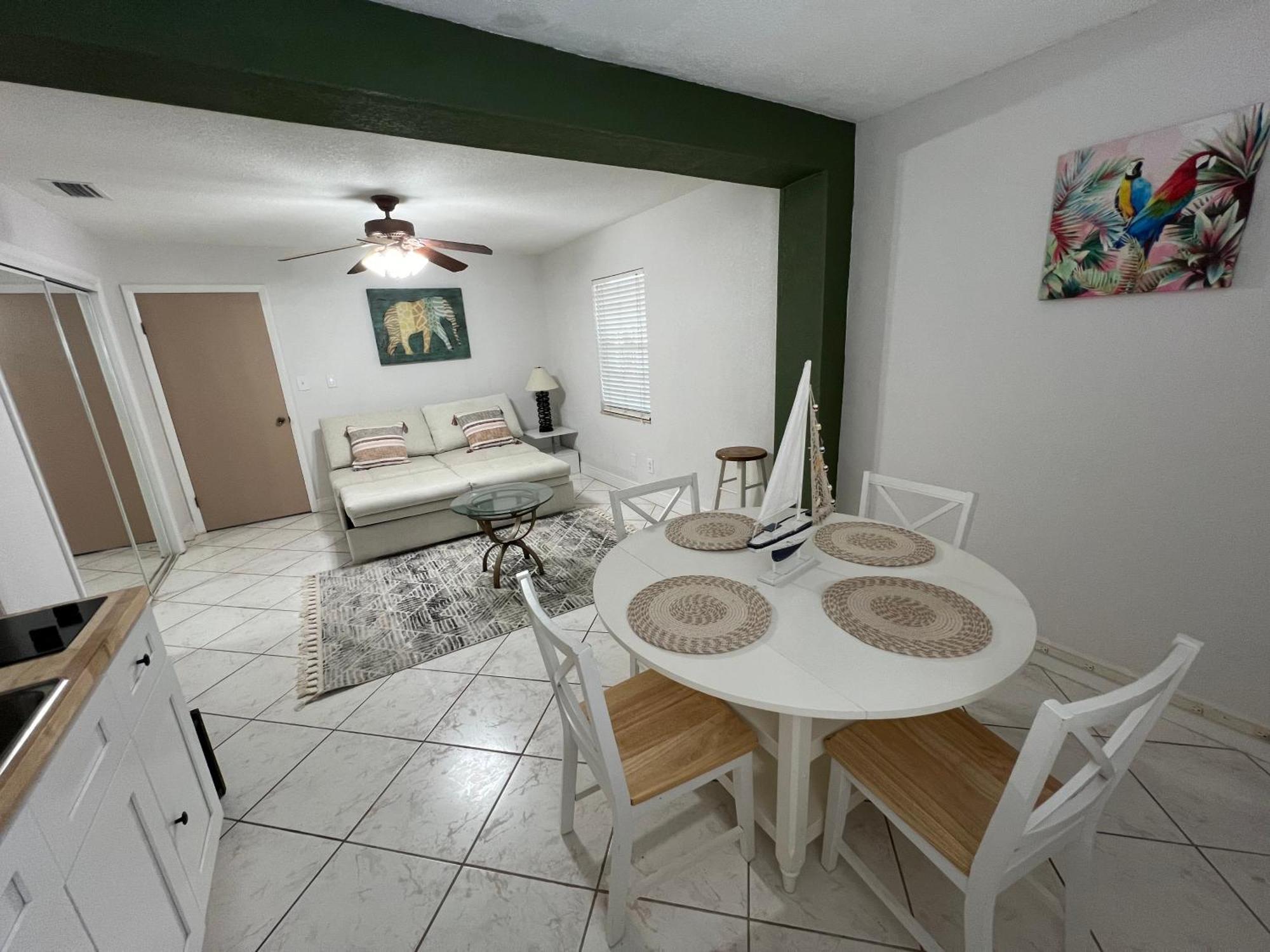 Ferienwohnung La Casita Of Raymond James Stadium Tampa Exterior foto