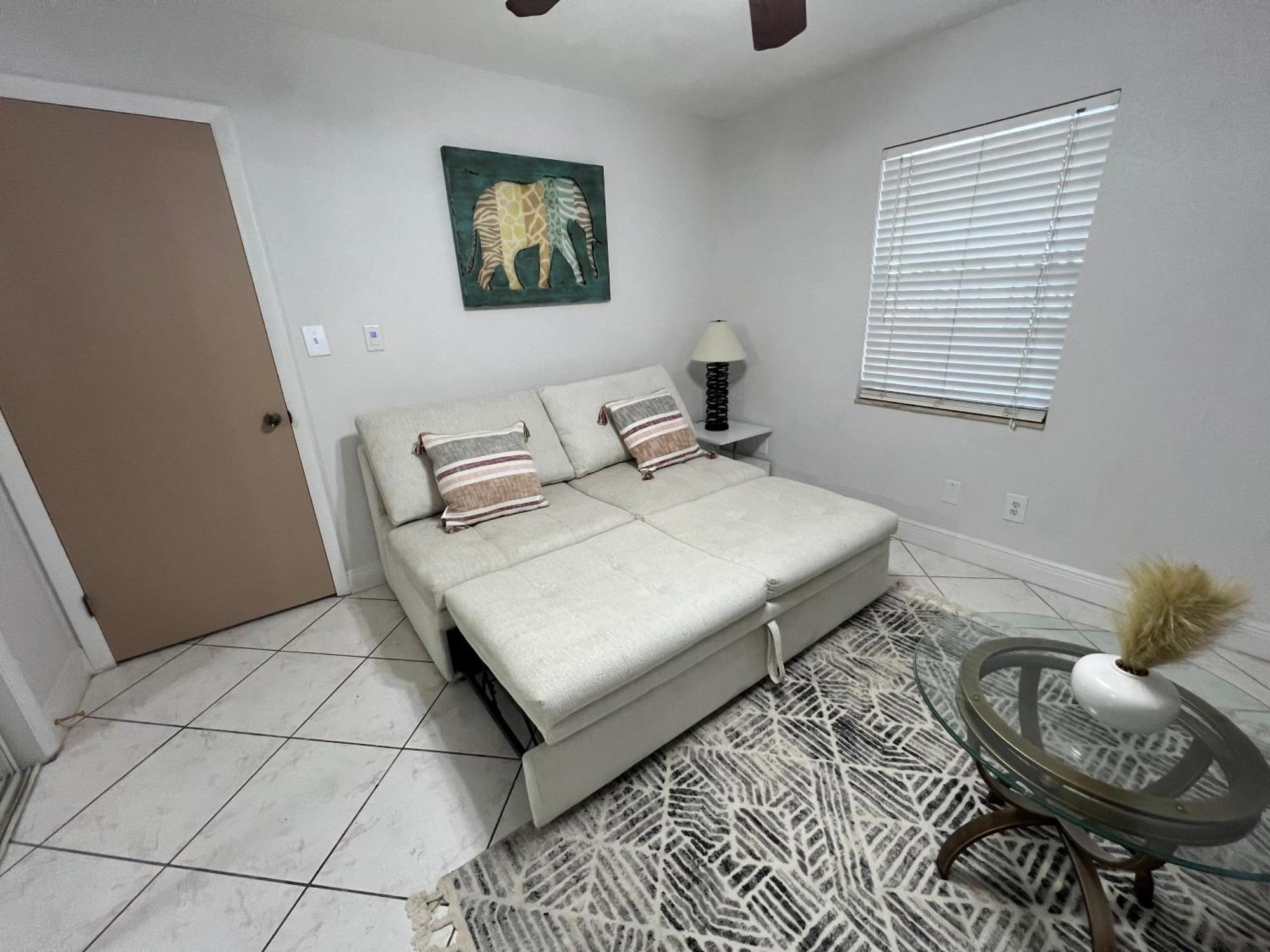 Ferienwohnung La Casita Of Raymond James Stadium Tampa Exterior foto