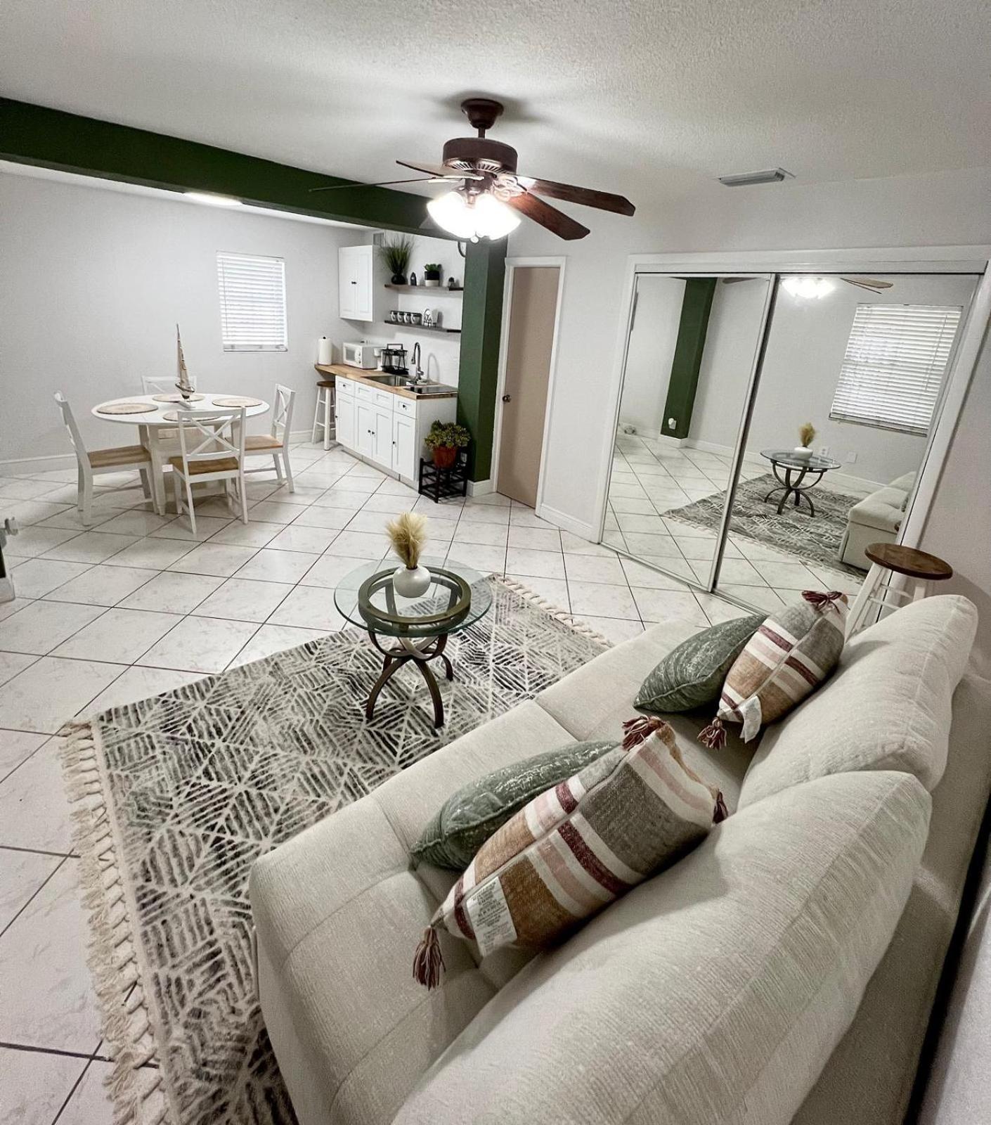 Ferienwohnung La Casita Of Raymond James Stadium Tampa Exterior foto